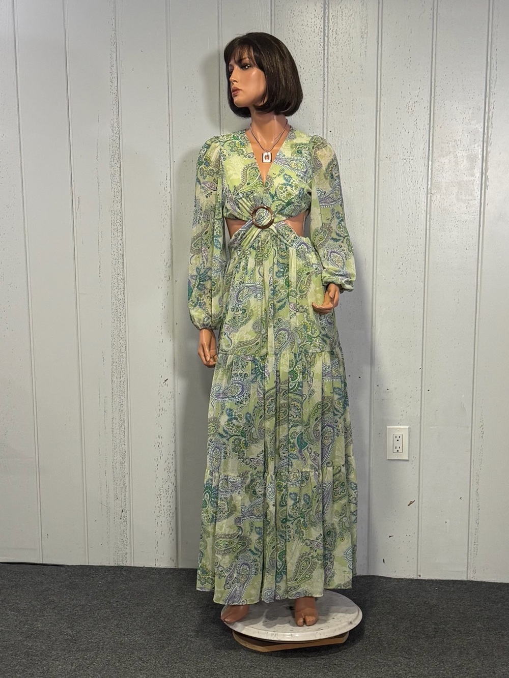 NWT BigHit Fashion Light Green Paisley Print Long Sleeve  Maxi Dress Sz S